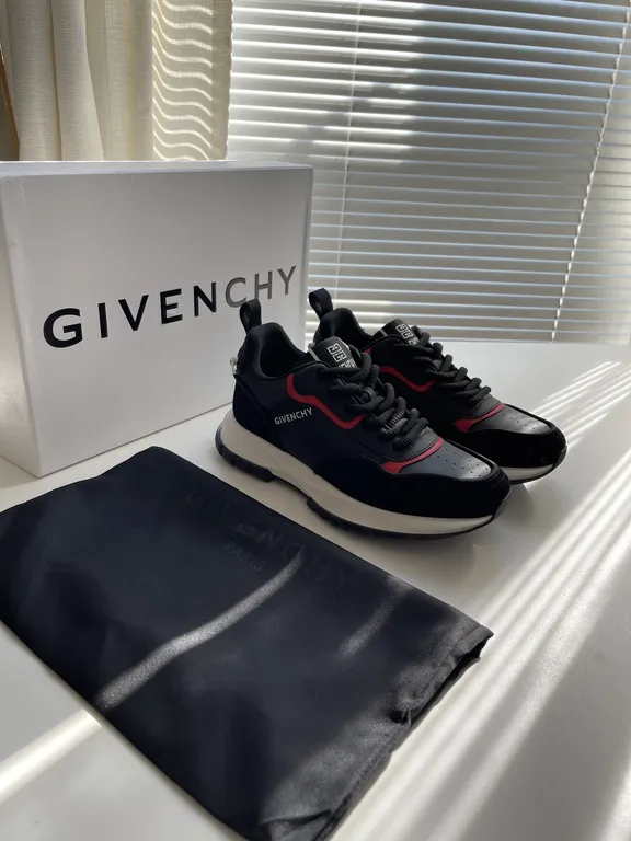 Givenchy Shoe 